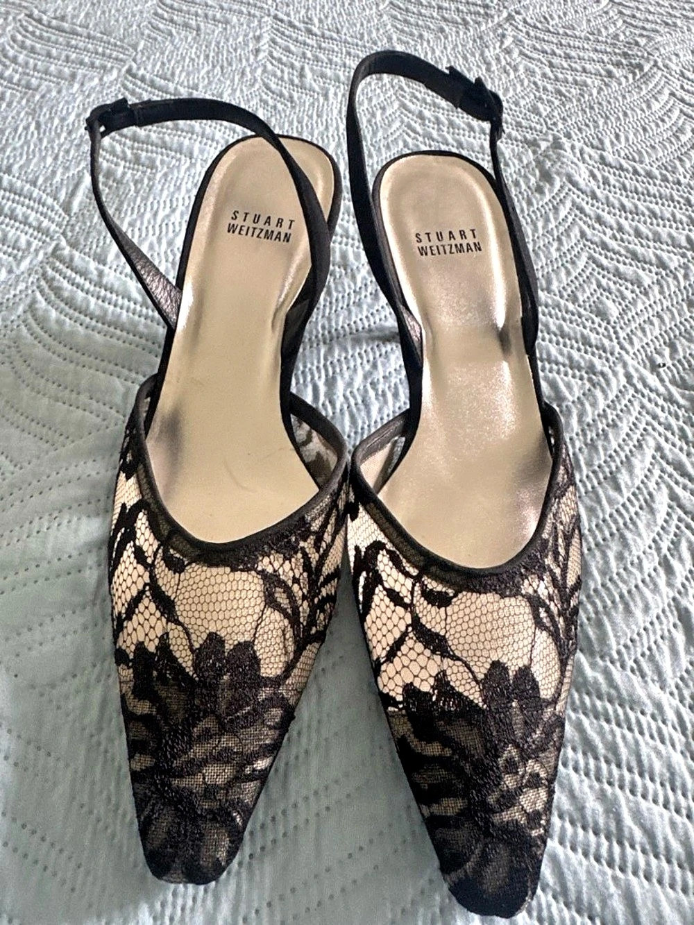 Stuart Weitzman Lace Slingback Heels in Black & Beige